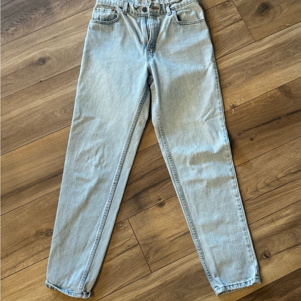 Levi's Light Wash High-Rise Straight Jeans